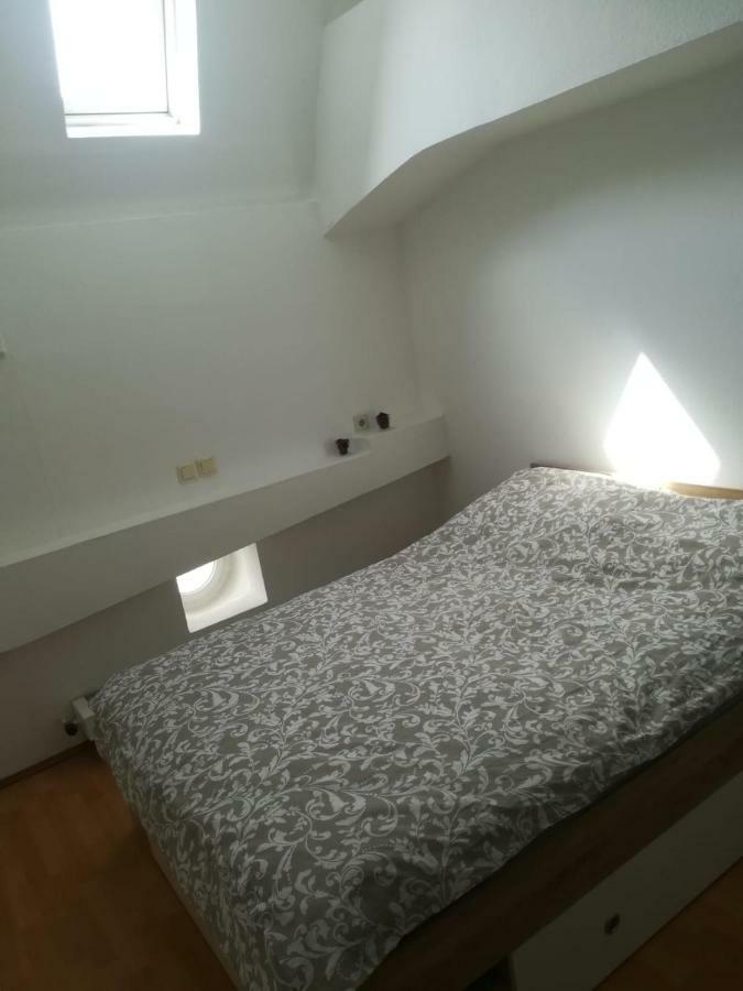 Ferienwohnung Hietzing Wenen Buitenkant foto