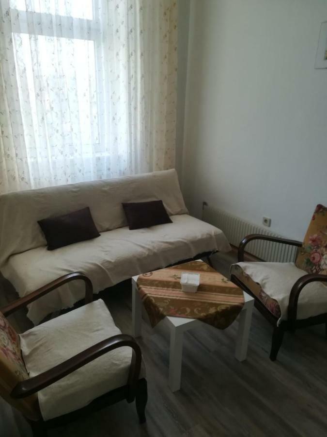 Ferienwohnung Hietzing Wenen Buitenkant foto