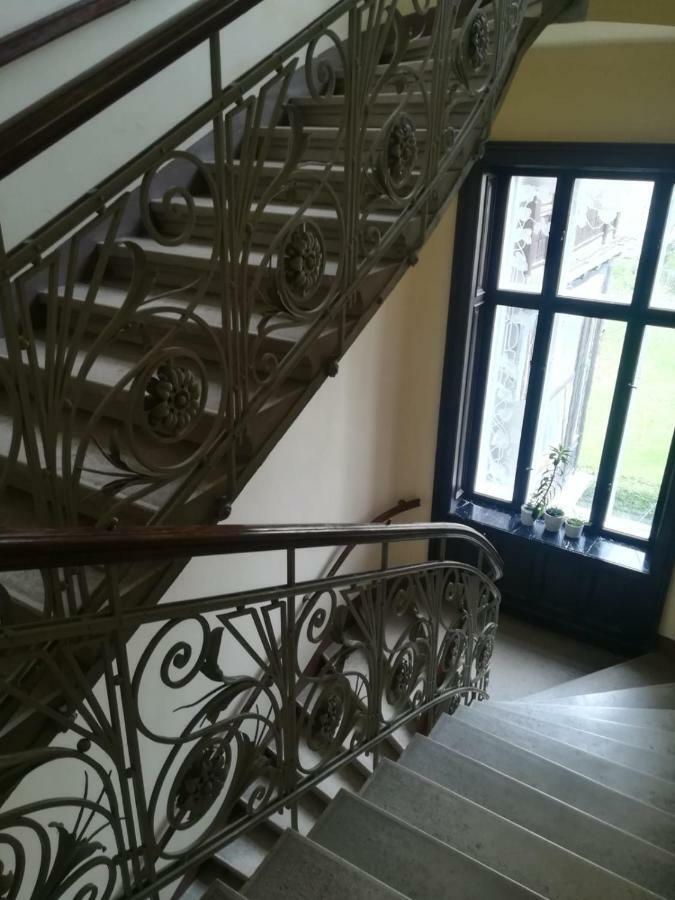 Ferienwohnung Hietzing Wenen Buitenkant foto